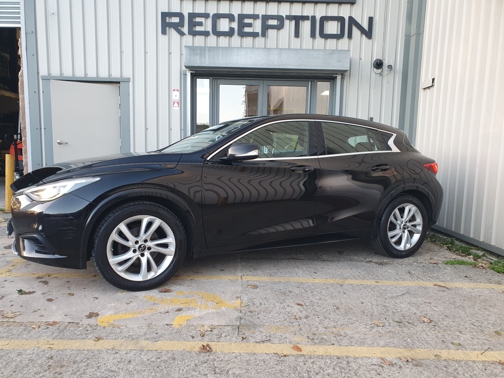 Used Infiniti Q30 2016 for sale - 76606047: Photo 3