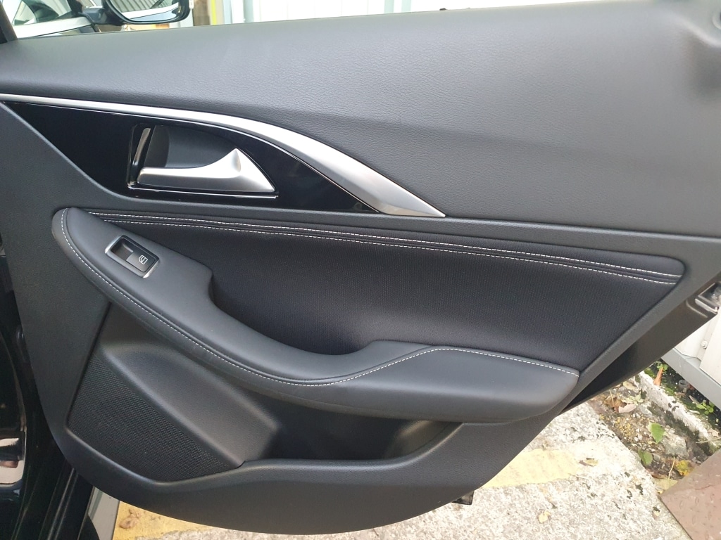 Used Infiniti Q30 2016 for sale - 76606047: Photo 30