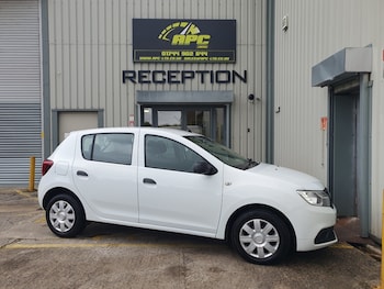 Used Dacia Sandero 2018 for sale - 78777355: Photo