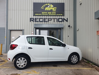 Used Dacia Sandero 2018 for sale - 78777355: Photo