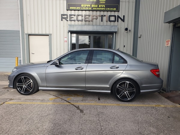 Used Mercedes-Benz C-Class 2012 for sale - 76194605: Photo 5