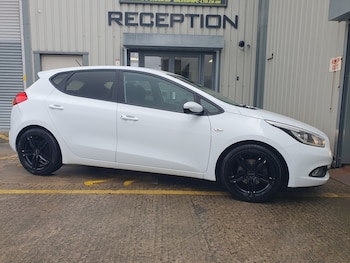 Used Kia Ceed 2012 for sale - 77690233: Photo