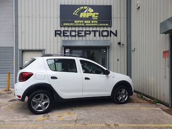 Used Dacia Sandero Stepway 2020 for sale - 79302401: Photo