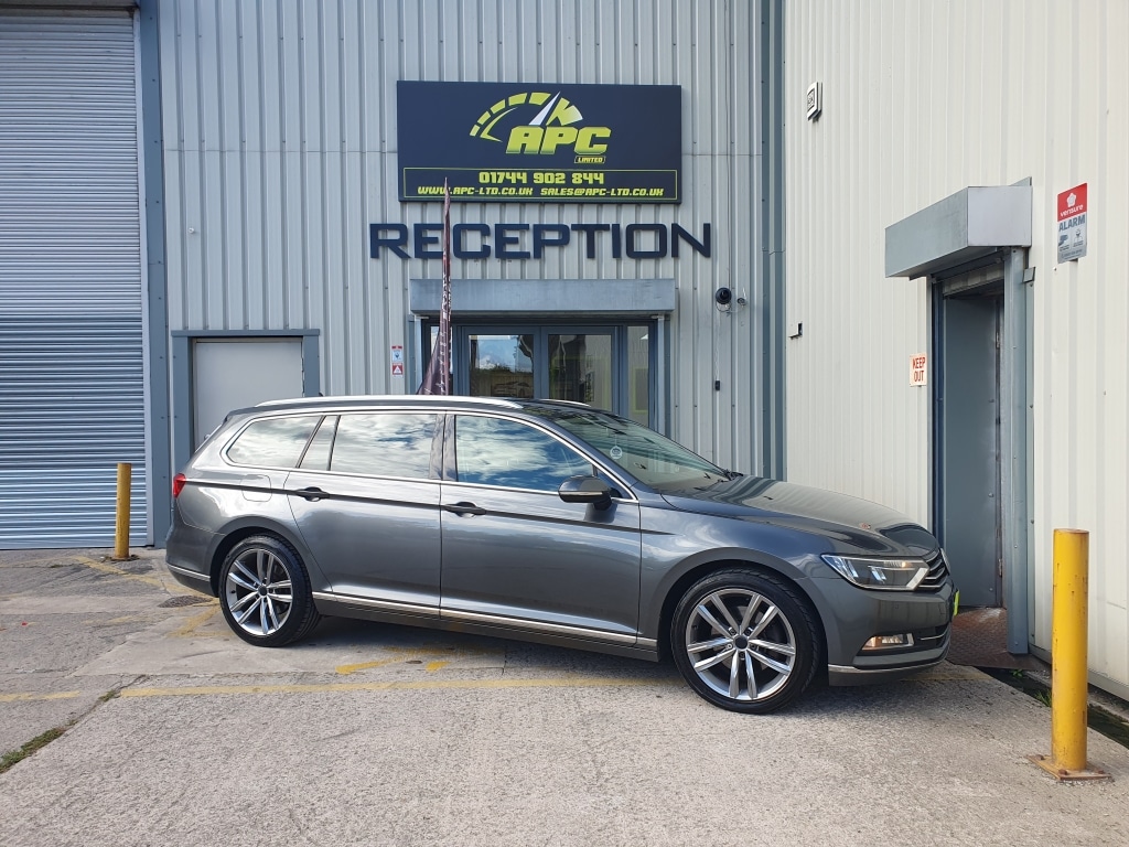 Used Volkswagen Passat 2015 for sale - 76194604: Photo 2