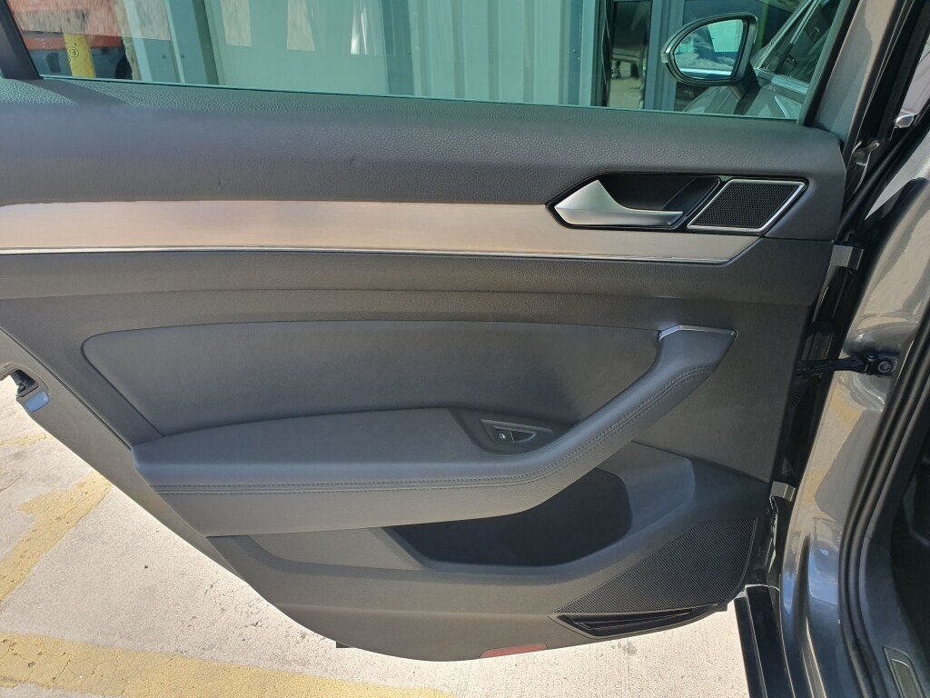 Used Volkswagen Passat 2015 for sale - 76194604: Photo 35