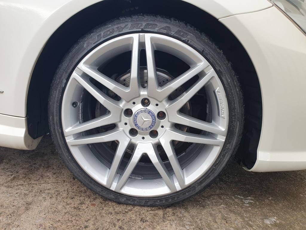 Used Mercedes-Benz E Class 2011 for sale - 76639987: Photo 39