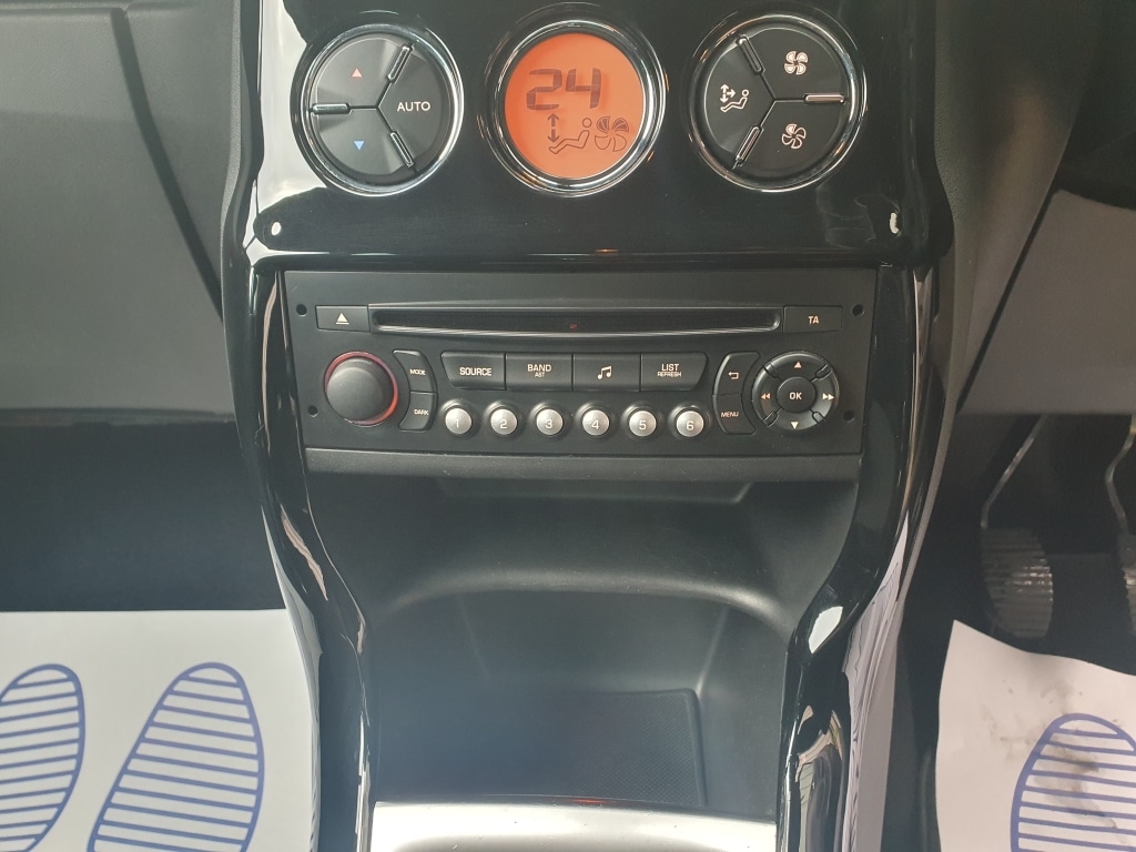 Used Citroen DS3 2014 for sale - 76478289: Photo 20