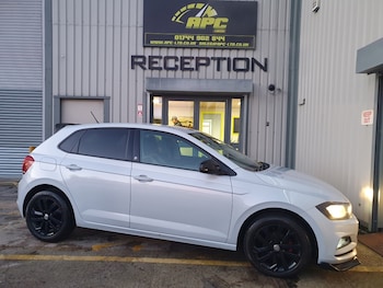 Used Volkswagen Polo 2018 for sale - 76963690: Photo