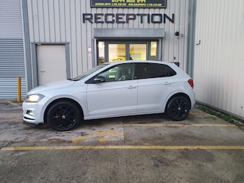 Used Volkswagen Polo 2018 for sale - 76963690: Photo