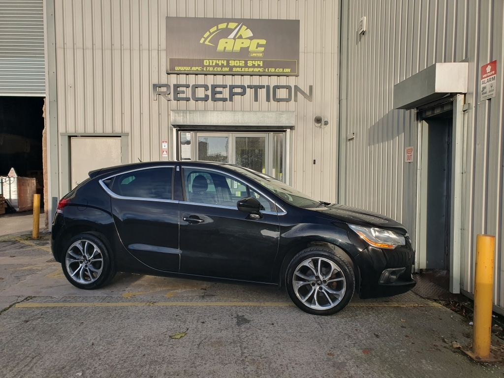 Used Citroen DS4 2015 for sale - 76713360: Photo 2