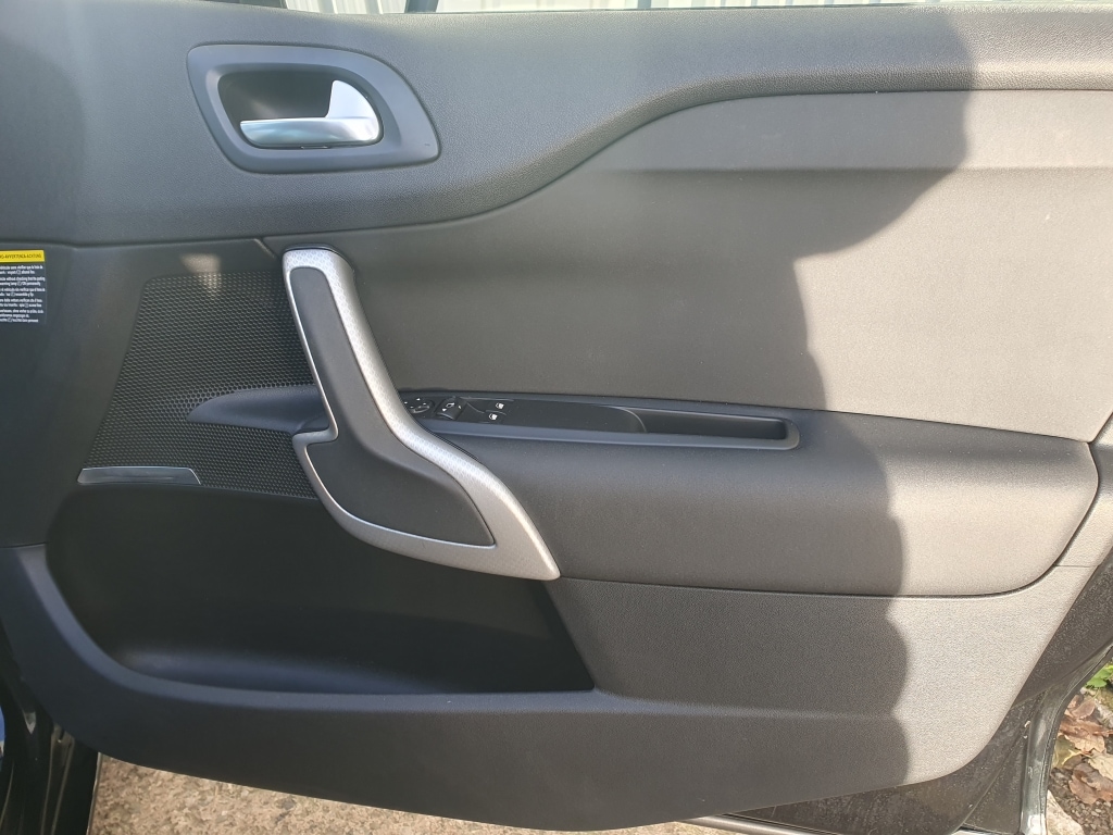 Used Citroen DS4 2015 for sale - 76713360: Photo 29