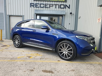 Mercedes-Benz - EQC