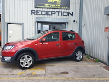 Used Dacia Sandero Stepway 2014 for sale - 79382106: Photo