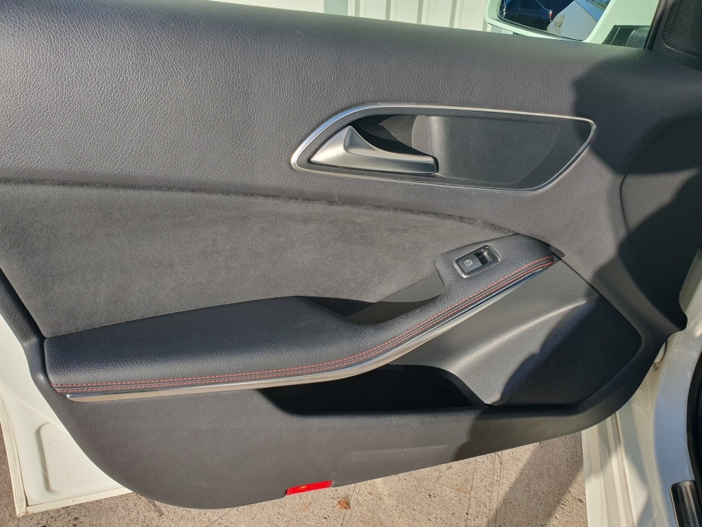 Used Mercedes-Benz A-Class 2014 for sale - 76639990: Photo 33