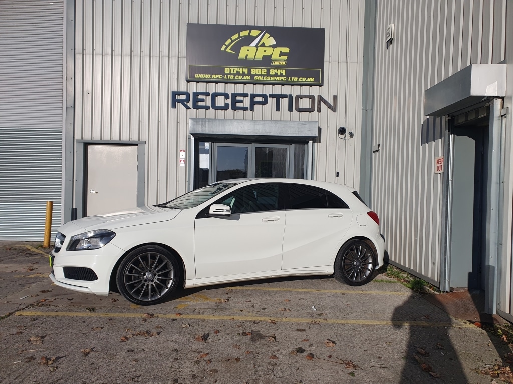 Used Mercedes-Benz A-Class 2014 for sale - 76639990: Photo 4