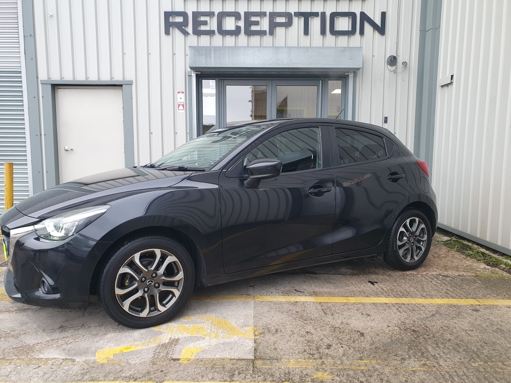 Used Mazda Mazda2 2016 for sale - 77149729: Photo 3