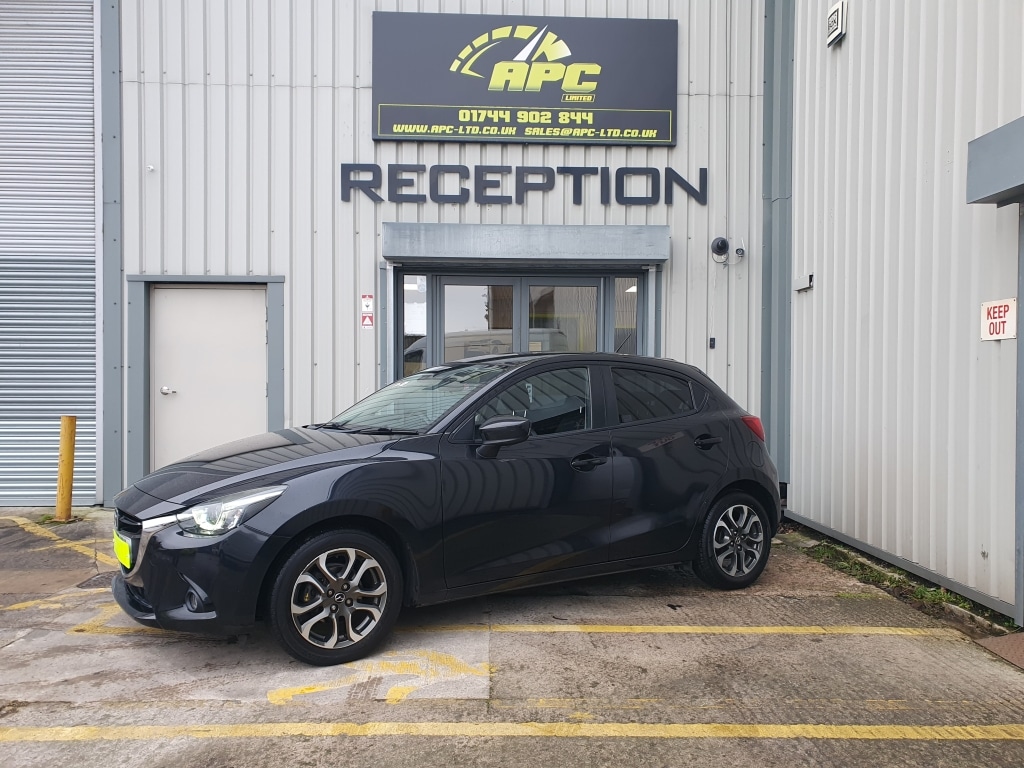 Used Mazda Mazda2 2016 for sale - 77149729: Photo 4