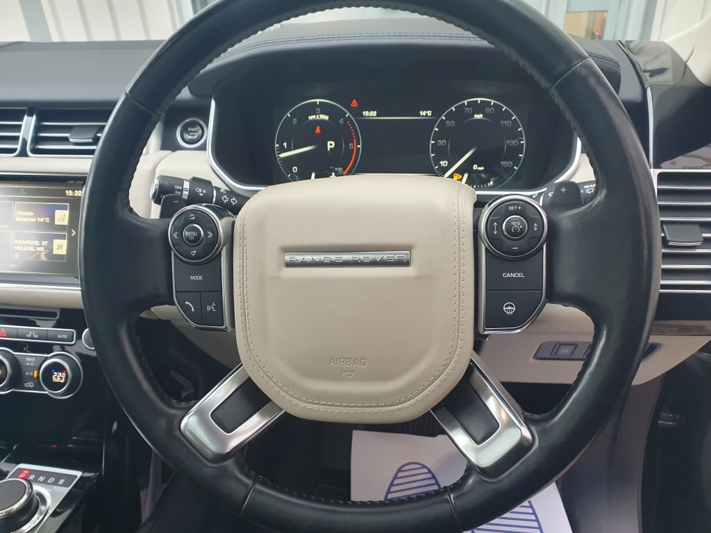 Used Land Rover Range Rover 2015 for sale - 76232920: Photo 18