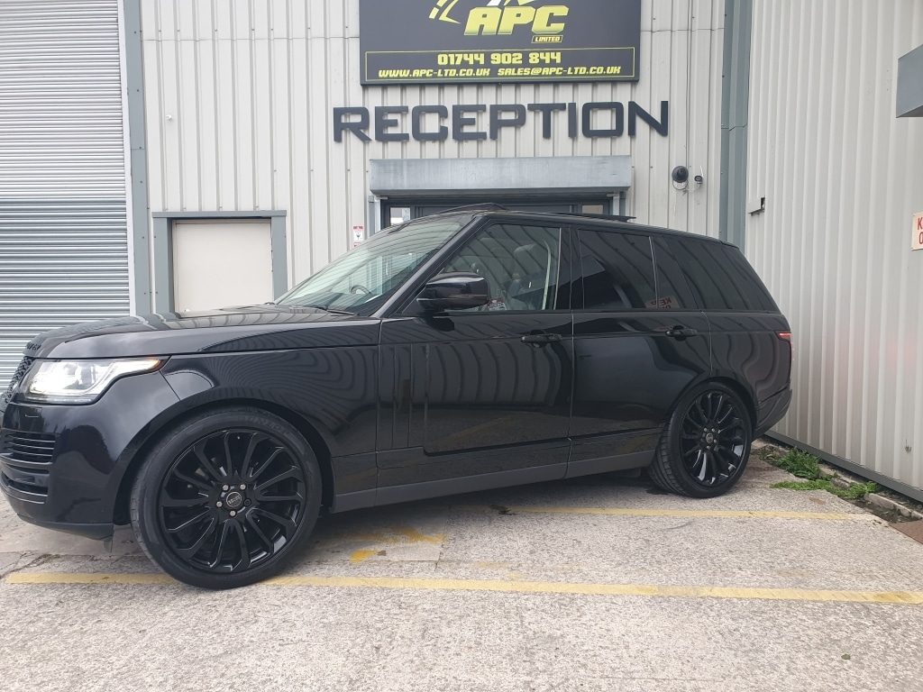 Used Land Rover Range Rover 2015 for sale - 76232920: Photo 3