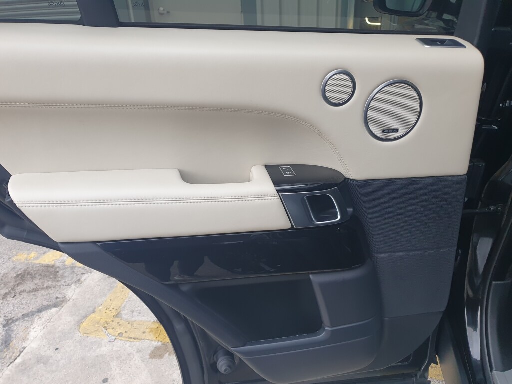 Used Land Rover Range Rover 2015 for sale - 76232920: Photo 34