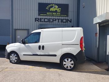 Used Vauxhall Combo 2017 for sale - 79382104: Photo