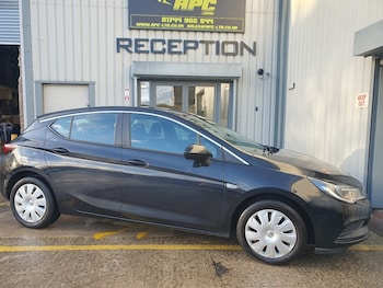 Used Vauxhall Astra 2016 for sale - 76437344: Photo