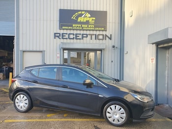 Used Vauxhall Astra 2016 for sale - 76437344: Photo