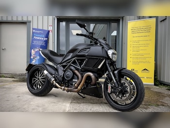 Used Ducati Diavel 2016 for sale - bike-75191930: Photo