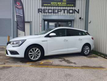 Used Renault Megane 2018 for sale - 74847190: Photo