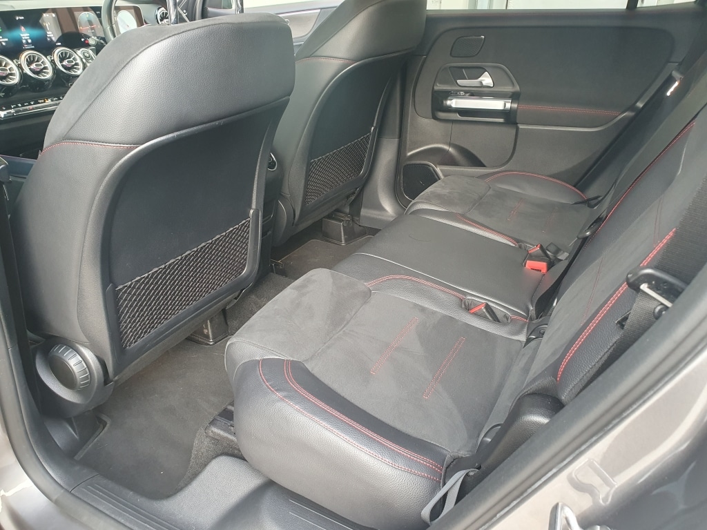 Used Mercedes-Benz GLB 2020 for sale - 76656437: Photo 28