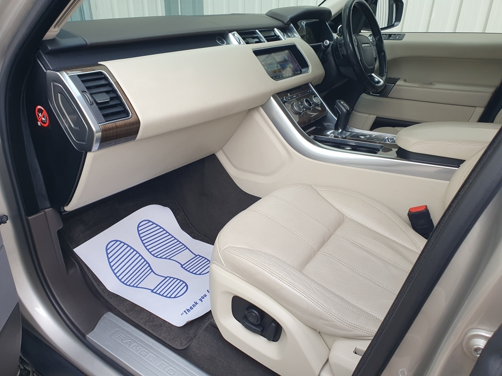 Used Land Rover Range Rover Sport 2017 for sale - 77504046: Photo 30