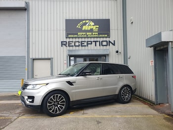 Used Land Rover Range Rover Sport 2017 for sale - 77504046: Photo