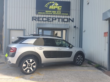 Used Citroen C4 Cactus 2015 for sale - 79508107: Photo