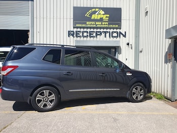 Used Ssangyong Turismo 2014 for sale - 78415283: Photo