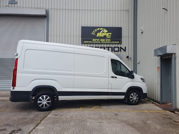 Used Maxus Deliver 9 2022 for sale - 78802894: Photo