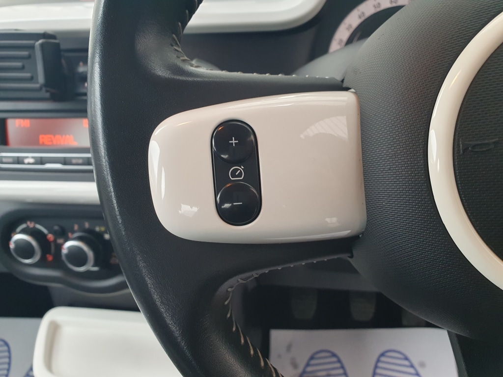 Used Renault Twingo 2015 for sale - 77433890: Photo 20