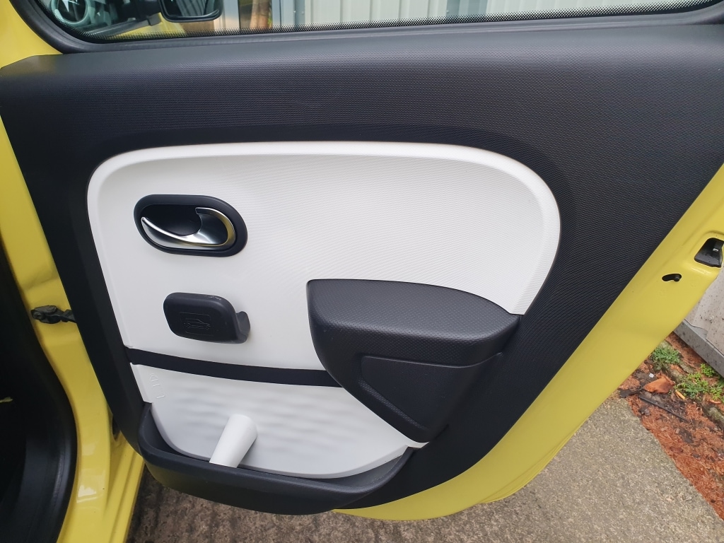 Used Renault Twingo 2015 for sale - 77433890: Photo 30