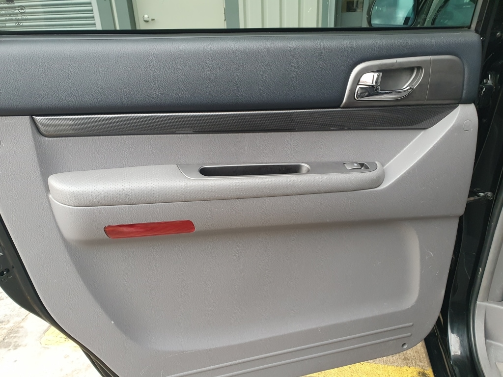 Used Ssangyong Turismo 2014 for sale - 77370932: Photo 35