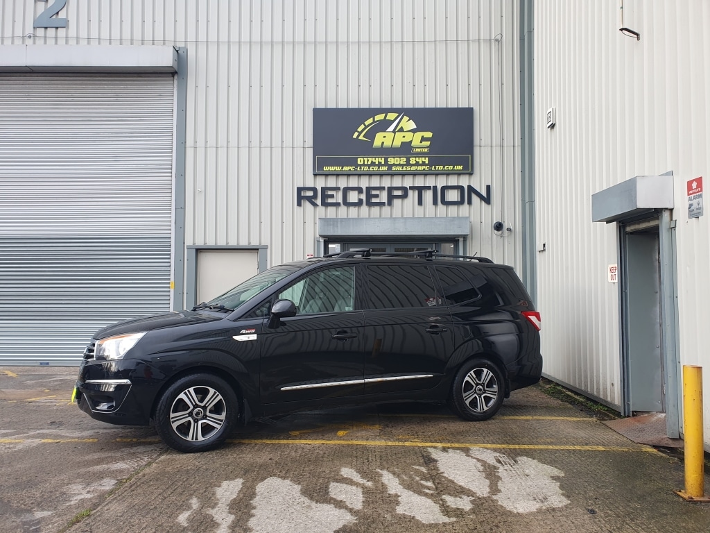 Used Ssangyong Turismo 2014 for sale - 77370932: Photo 4