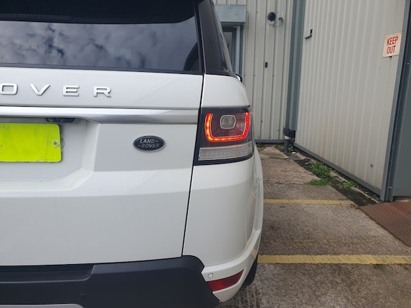 Used Land Rover Range Rover Sport 2017 for sale - 76194602: Photo 16