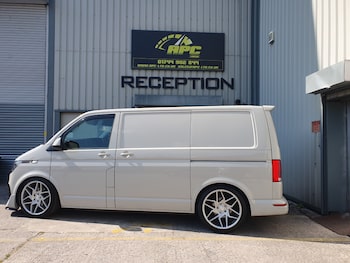 Used Volkswagen Transporter 2020 for sale - 79234699: Photo