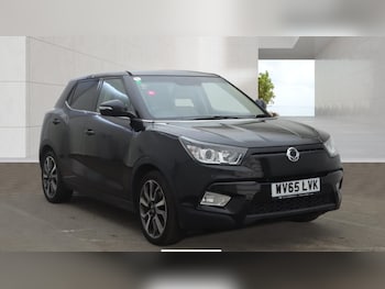 Used Ssangyong Tivoli 2015 for sale - 79025230: Photo