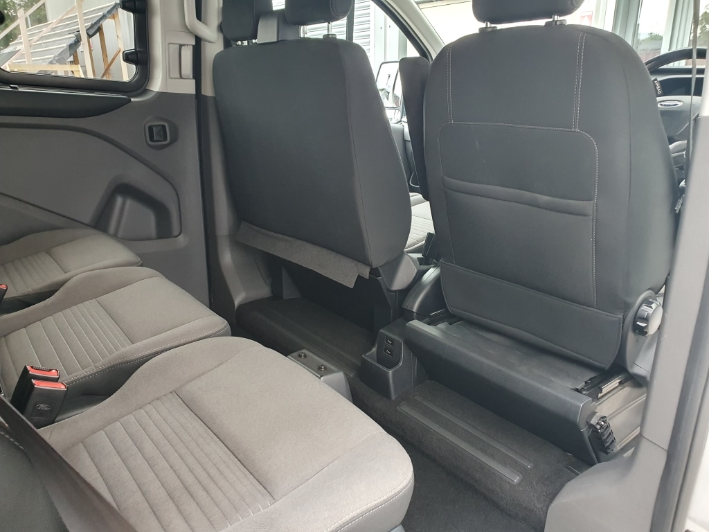 Used Ford Tourneo Custom 2018 for sale - 77353007: Photo 27