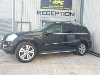 Used Mercedes-Benz GL-Class 2010 for sale - 75000344: Photo