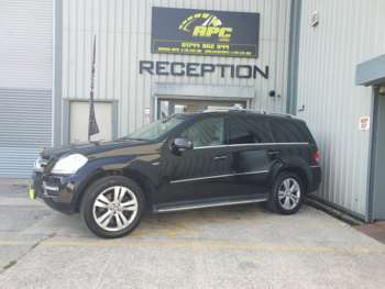 Used Mercedes-Benz GL-Class 2010 for sale - 75000344: Photo