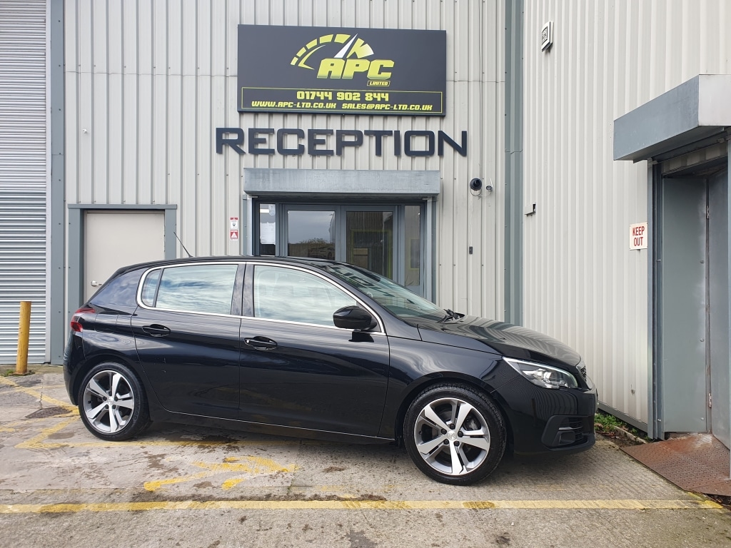 Used Peugeot 308 2018 for sale - 76832933: Photo 2