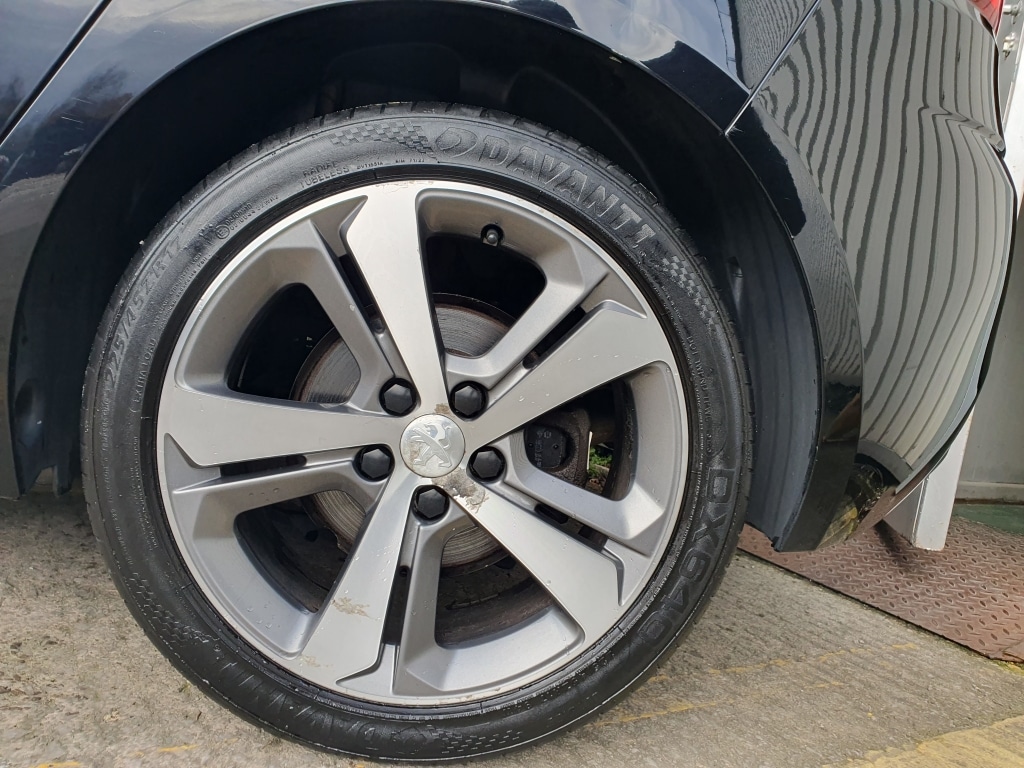 Used Peugeot 308 2018 for sale - 76832933: Photo 36