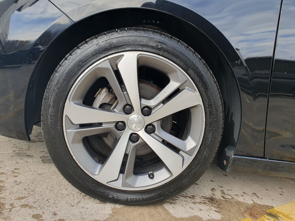 Used Peugeot 308 2018 for sale - 76832933: Photo 37