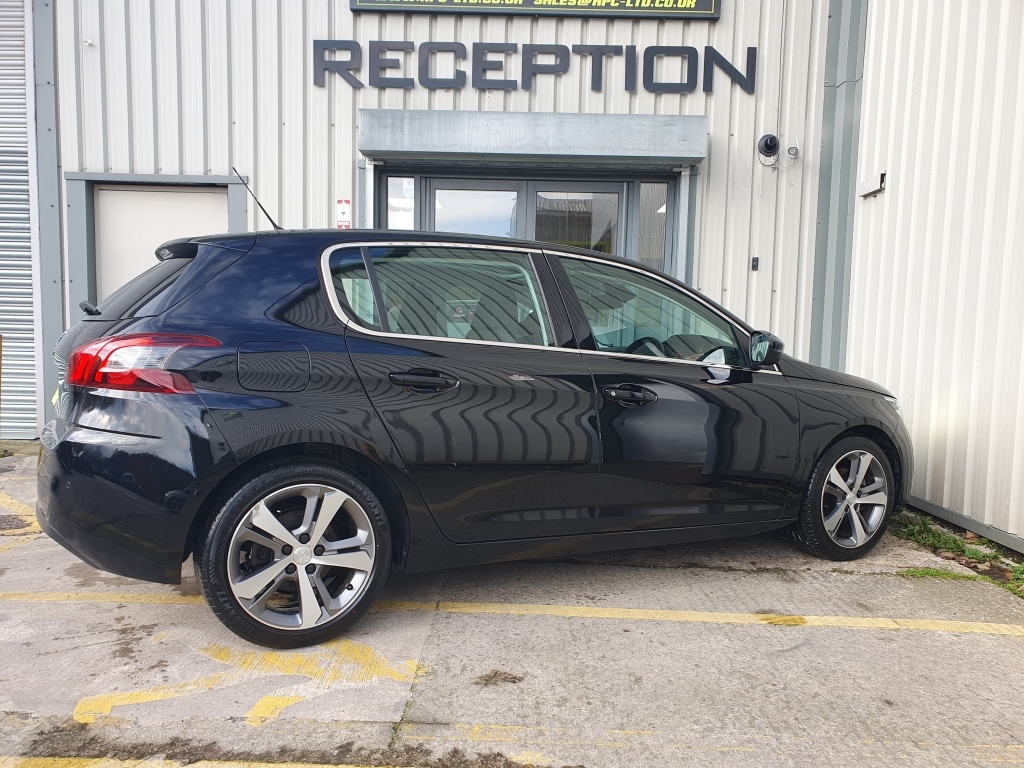 Used Peugeot 308 2018 for sale - 76832933: Photo 7