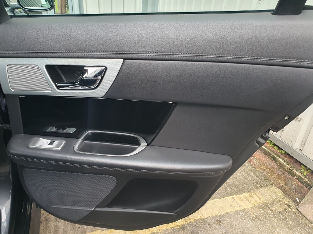 Used Jaguar XF 2013 for sale - 77395371: Photo 33